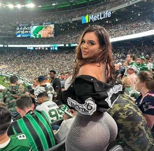 Victorya Addad: Brazilian Model and Influencer's Journey to Success
